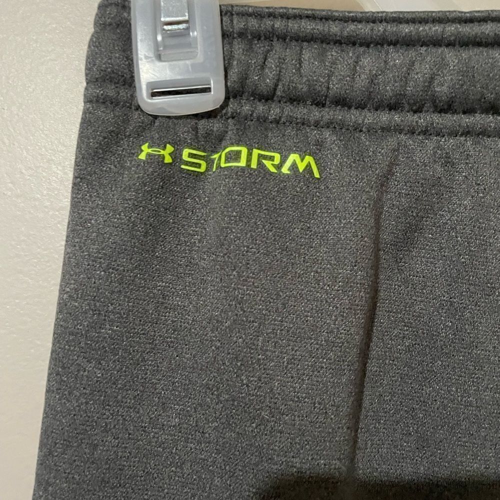 Under Armour sweatpants - Picture 4 of 4